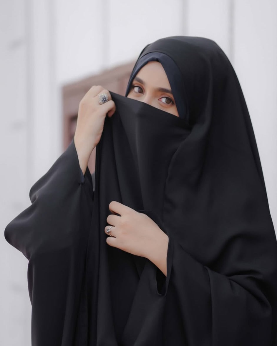 Black Nida Fabric Irani Chadar | Front Open Zipper